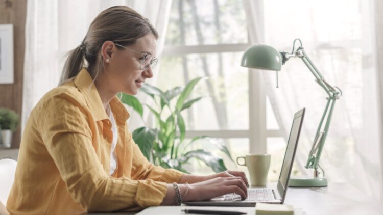 Sí, trabajando desde casa eres más feliz