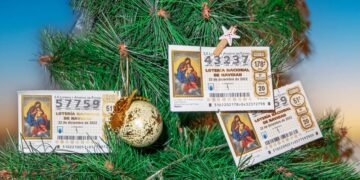 El precio del primer décimo de la Lotería de Navidad