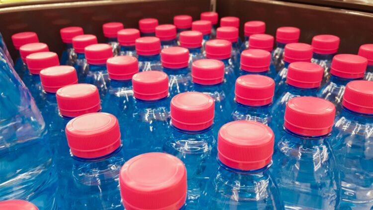 Esta es la mejor agua embotellada