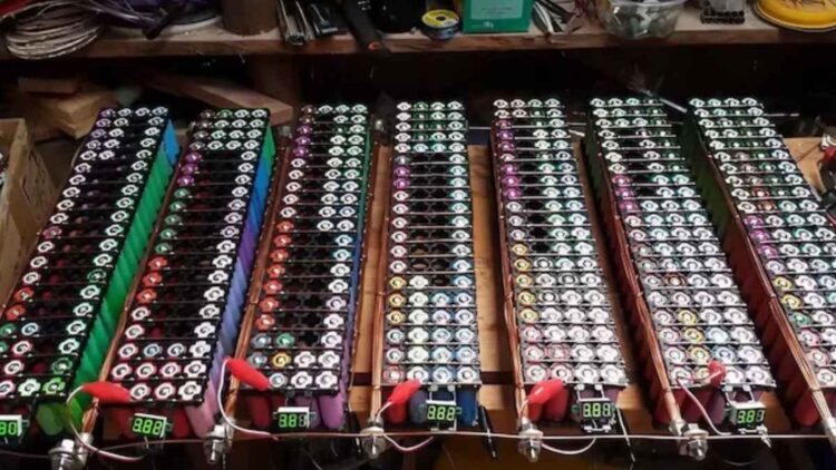 Adiós al derroche: así es el sistema viral de un 'manitas' que le permite ahorrar un dineral en la factura de la luz.