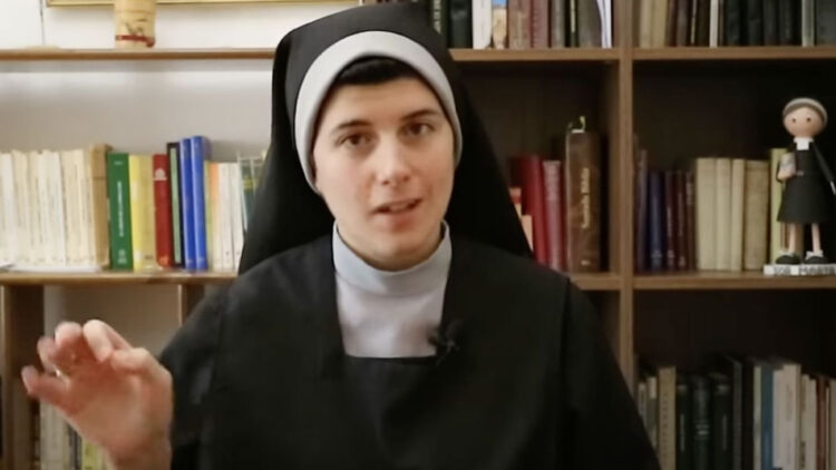 Una monja desvela cómo se mantiene económicamente el clero: "Estamos dadas de alta, pero..." 1 Una monja desvela cómo se mantienen económicamente las monjas: "Estamos dadas de alta, pero...".