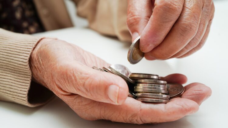 New $725 payment on the 15th of every month only for families who meet these requirements