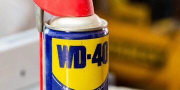 How to use WD-40 on your car