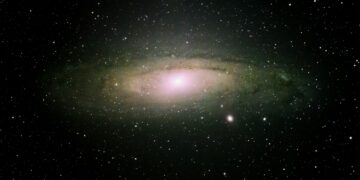 astronomy-dragons-bow-stars-distant-galaxy