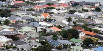 Falling home prices - Cities that will be in the red by 2025