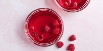 Collagen-packed, homemade gelatin that helps fight aging