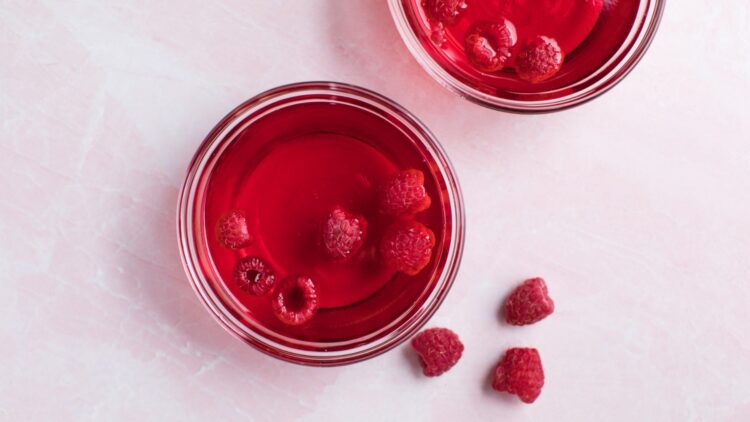 Collagen-packed, homemade gelatin that helps fight aging