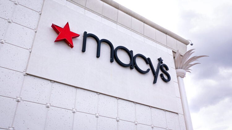 macys building logo sky 1536x864 1