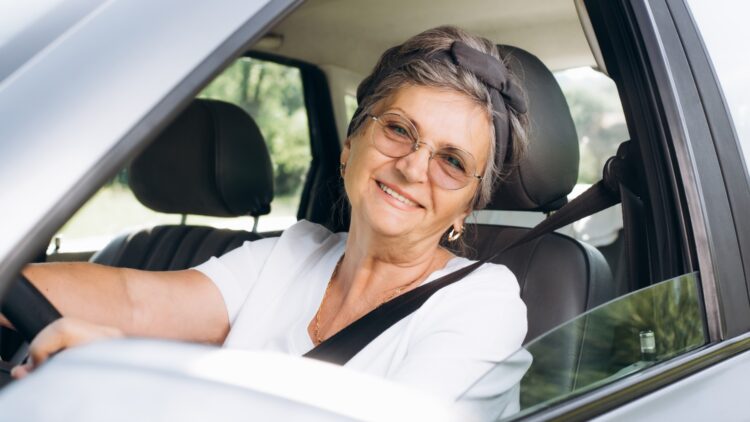 HSMV Form 72119 S - the new mandatory document for driver's license renewal in Florida for persons of this age