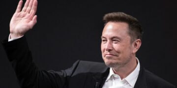 These are the people expected to be billionaires in less than 10 years - Elon Musk and Zuckerberg in the top 5