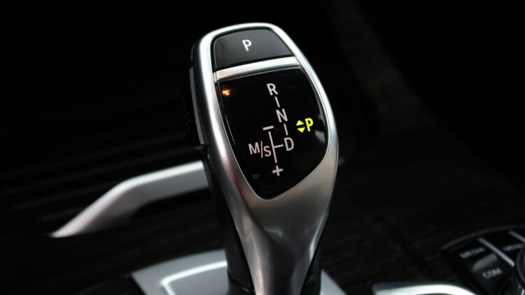 A mechanic gives his opinion on oil changes in automatic cars - "Whatever the brand says" 1 A mechanic gives his opinion on oil changes in automatic cars - "Whatever the brand says"