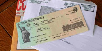 Be careful when claiming your check at the IRS — this is the scam that is taking place this 2025 in the US — many have lost their money