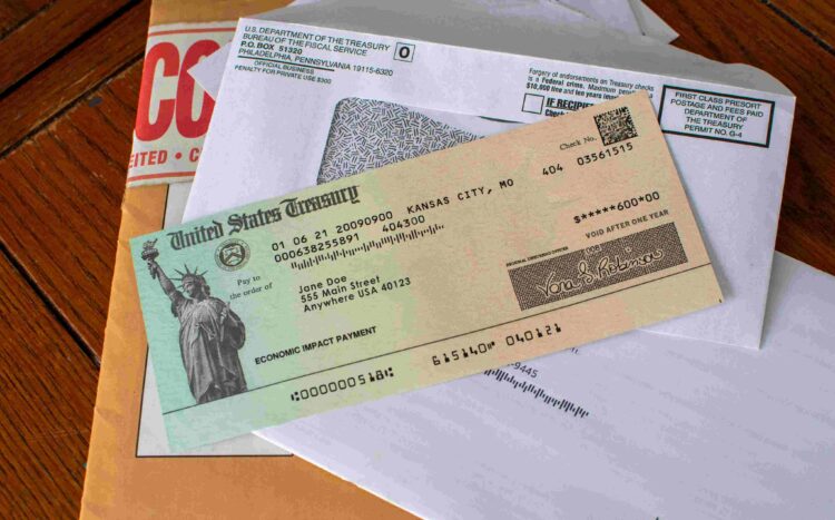 Be careful when claiming your check at the IRS — this is the scam that is taking place this 2025 in the US — many have lost their money