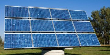 Japan unveils first titanium solar panel