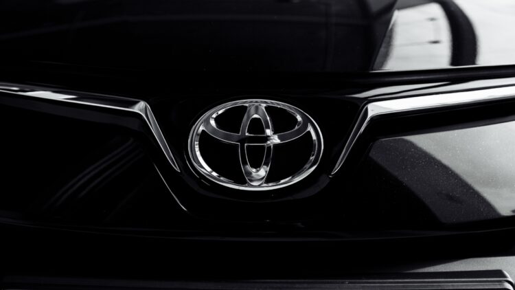 Total change in the automotive industry forever - Toyota abandons EVs and takes a step forward with this new engine - no one expected it