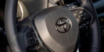 Mega recall in the U.S. is official. - Toyota confirms free ECU software update for cameras not displaying image when reverse gear is engaged