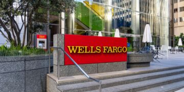 Goodbye your money - Wells Fargo bank has frozen all these people's accounts for not having presented this documentation on time - there are already thousands affected