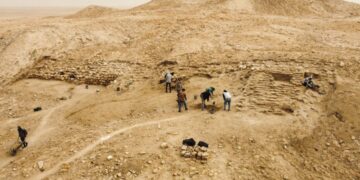 Archaeologists unearth 7,000-year-old structure that was the soul of the oldest city