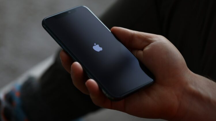 Say goodbye to your privacy - with this new update from Apple, they'll be able to see all the photos you have on your device - do it before it's too late 1 Say goodbye to your privacy - with this new update from Apple, they'll be able to see all the photos you have on your device - do it before it's too late