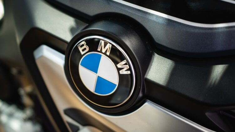 BMW says goodbye to EVs - It has solved the problem of hydrogen engines and from this date begins a new era