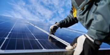 Say goodbye to solar panels - Japan develops super solar panels that generate as much energy as 20 nuclear reactors