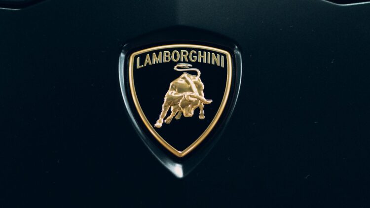 Goodbye to gasoline-powered cars - Lamborghini surprises with this 2000 hp electric vehicle that changes the course of history
