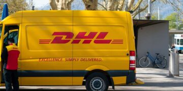 Say goodbye to DHL - suspend all U.S. shipments that do not exceed this amount