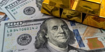 Say goodbye to the dollar in these 11 countries in 2025 - it will no longer be valid and you will not be able to use it after that date