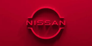 Goodbye to Nissan - announces a recall for this 2025 model in the United States after detecting a defect in the windshield that compromises safety