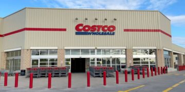 How Costco makes you spend more than you think—the secret weekend that hooks new members and ends in shopping bills that are hard to swallow