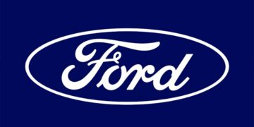 Farewell Ford - recalls more than 200,000 vehicles, including Expedition, Super Duty and Lincoln Navigator for critical safety defects has already begun notifying owners