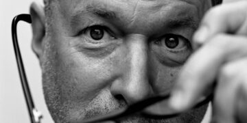 It's official—iPhone creator Jony Ive and OpenAI founder are collaborating on a new device that promises to change everything