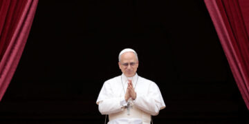 Farewell to Vatican Silence - A Secret UFO Document Falls into the Hands of Pope Leo XIV, Recounting Unexplained Phenomena