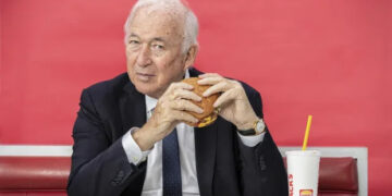 This entrepreneur started out with a KFC franchise and now heads an empire worth over $3 billion in the United States