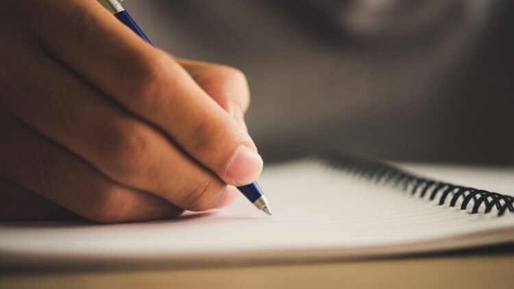 Neurologists confirm it—the Flesch mathematical formula can tell you whether your text is easy to read or alienates your audience without you even knowing it