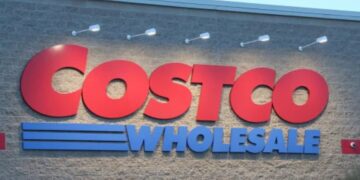 Revealing the corporate energy future—a Trinity and Costco off-grid microgrid in Connecticut provides solar power and storage for resilience and sustainability