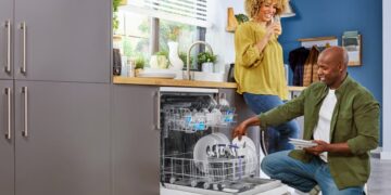 The “dishwasher” rule - emotionally intelligent people apply this rule to strengthen relationships and become memorable leaders