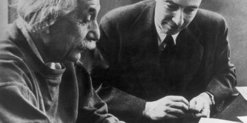 Farewell to silence - Albert Einstein's powerful letter against the atomic bomb reappears at auction and shakes the global scientific conscience