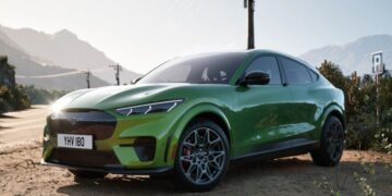 Goodbye to Mustang Mach-E - Ford halts sales after detecting a fault that could trap passengers inside the car