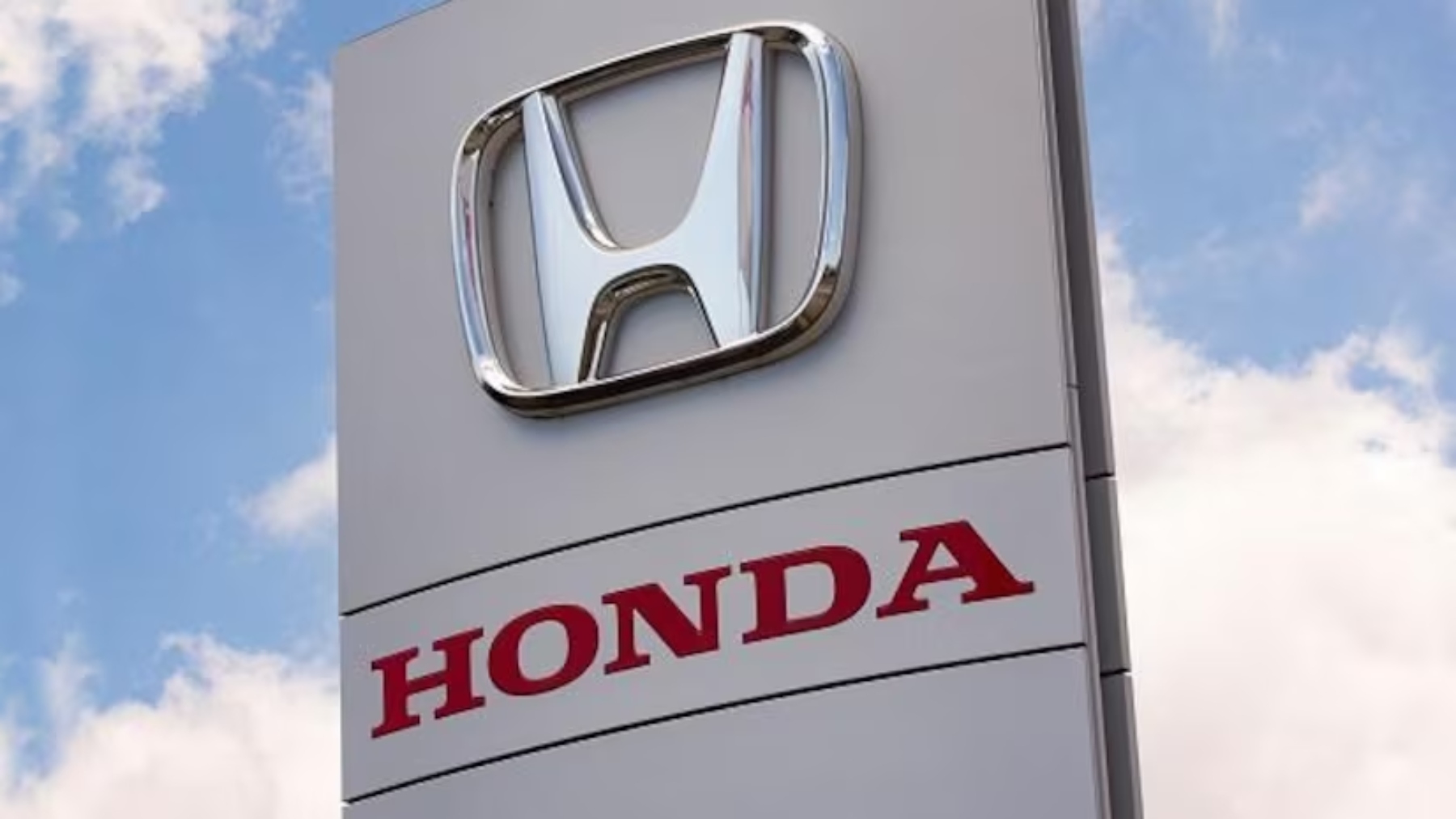 Revolutionizing the Automotive Industry: Honda's Hydrogen-Powered Innovation