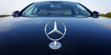 Goodbye to safety - Mercedes-Benz recalls thousands of electric cars for a fault that can cause accidents