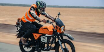 Goodbye hydrogen - this new energy source runs on the sun alone and without using any fuels