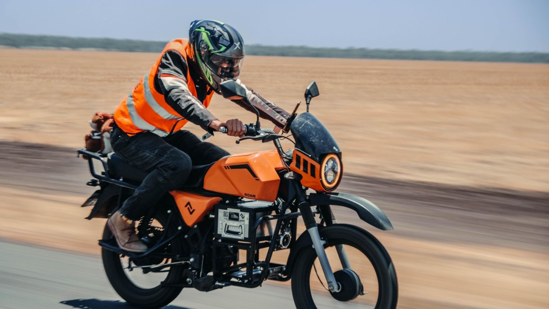Revolutionizing Mobility: The Solar-Powered Motorcycle Leading the Way to a Greener Future