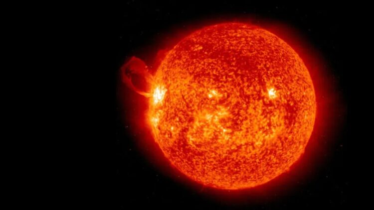 NASA reveals impressive “solar curtains” on the Sun and the phenomenon leaves scientists speechless - this is how the plasma curtains discovered by the Solar Orbiter on the Sun are formed 1 NASA reveals impressive “solar curtains” on the Sun and the phenomenon leaves scientists speechless - this is how the plasma curtains discovered by the Solar Orbiter on the Sun are formed