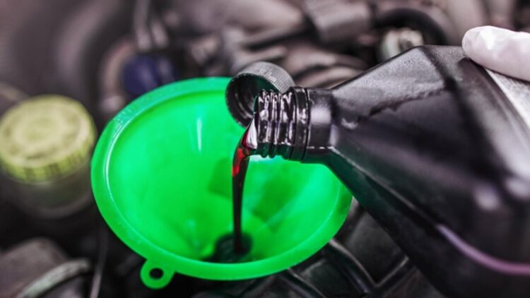 Goodbye to trust in Toyota—consumers claim that the Avalon's “lifetime fluid” is a scam and could damage your car without warning 1 Goodbye to trust in Toyota—consumers claim that the Avalon's “lifetime fluid” is a scam and could damage your car without warning