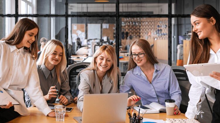 No glass ceiling, no inequality - these are the 40 cities where women earn more than men 1 No glass ceiling, no inequality - these are the 40 cities where women earn more than men