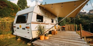 Goodbye to your mobile home – living in an RV on your land is illegal in several US states and baffles many people