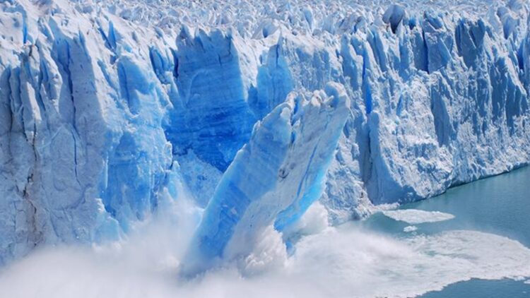 No hurricanes, no droughts - what comes now with climate change are volcanic eruptions caused by melting ice 1 No hurricanes, no droughts - what comes now with climate change are volcanic eruptions caused by melting ice