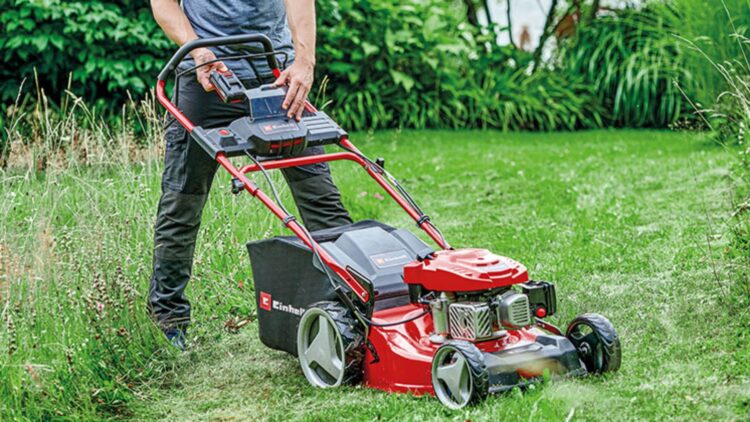 Farewell to the myth - how premium gasoline really affects the performance of lawn mowers