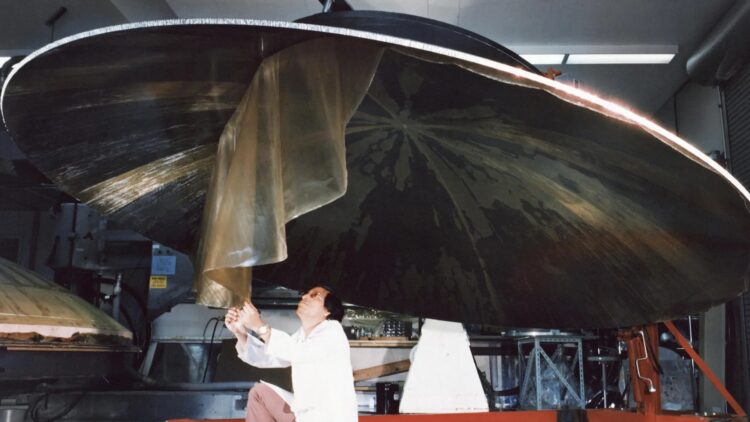 Confirmed by NASA - Voyager probes discover a ‘wall of fire’ 90,000°F beyond the solar system and no one saw it coming